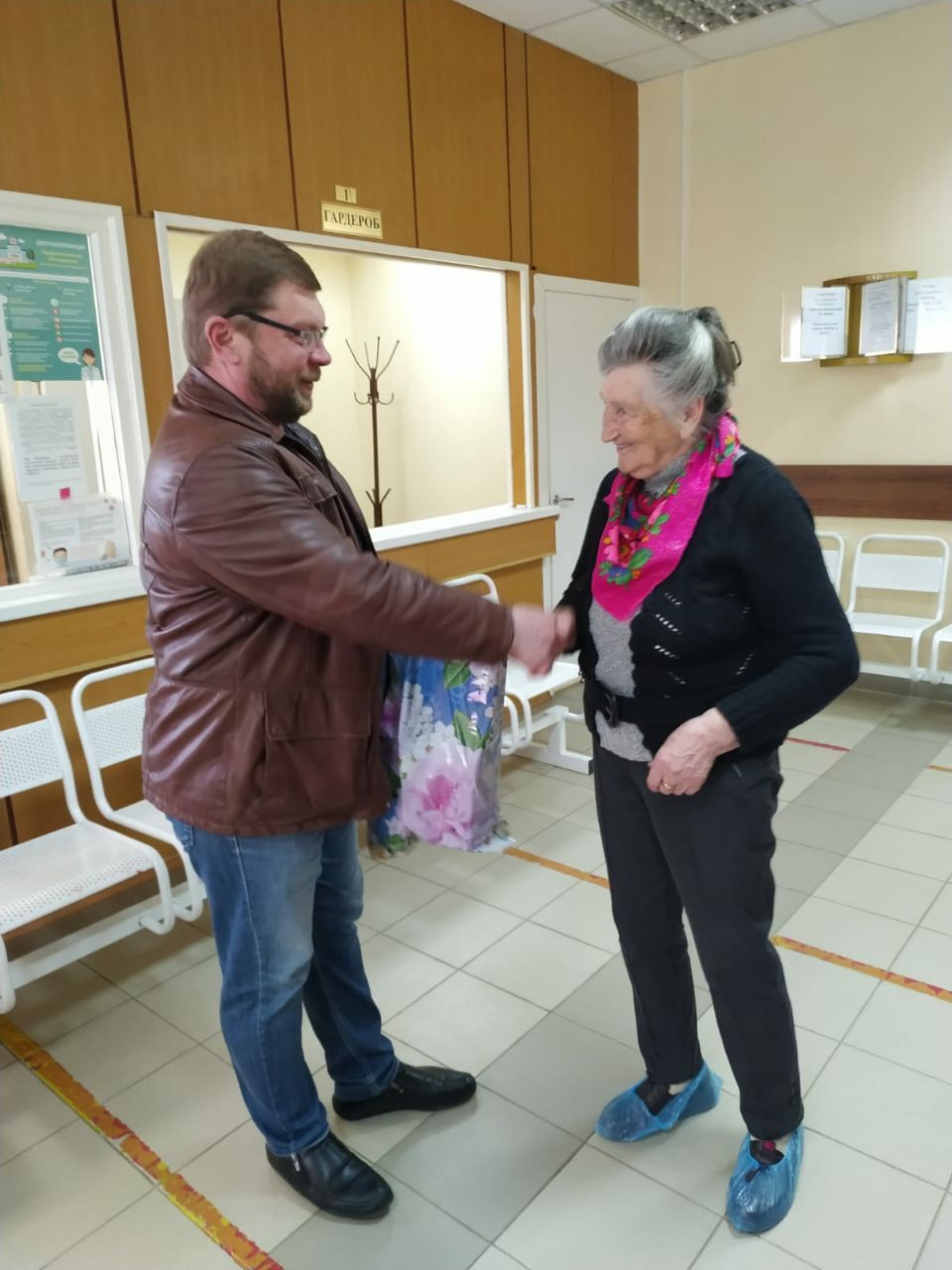 ��������