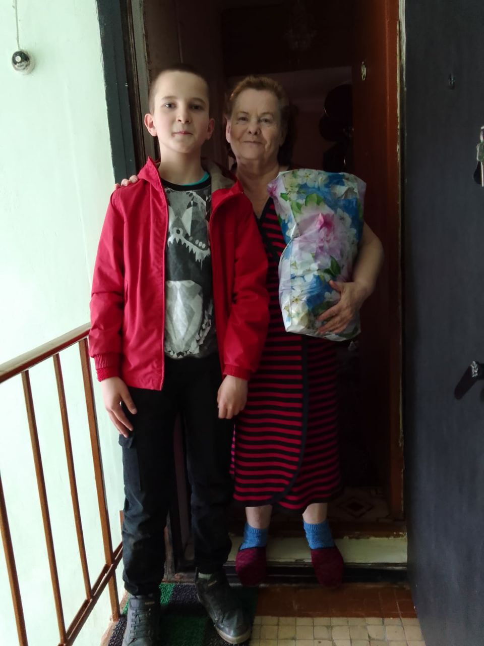 ��������